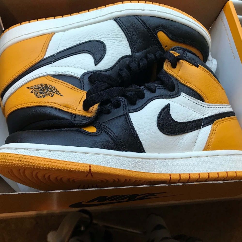 Jordan 1 Retro High OG Taxi (GS)